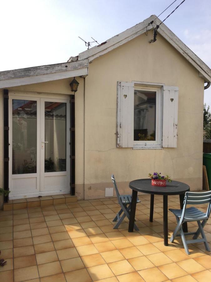 فيلا لو مانفي La Jolie Petite Maison المظهر الخارجي الصورة