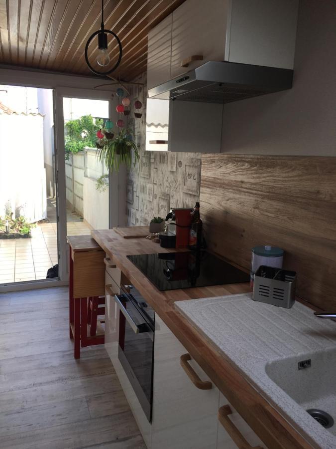 فيلا لو مانفي La Jolie Petite Maison المظهر الخارجي الصورة