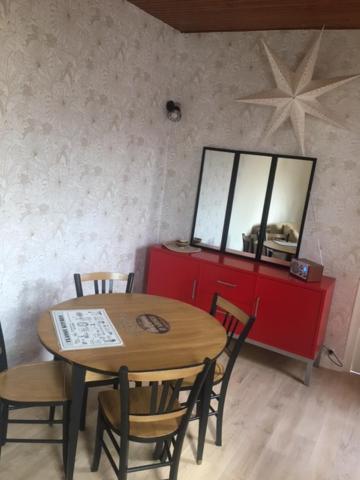 فيلا لو مانفي La Jolie Petite Maison المظهر الخارجي الصورة